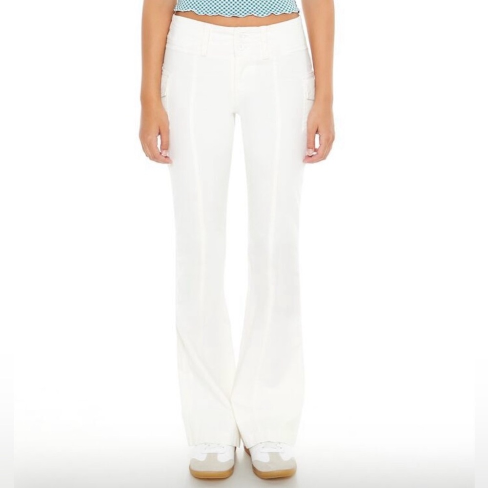 NWT Forever 21 White Poplin Flare Cargo Pants